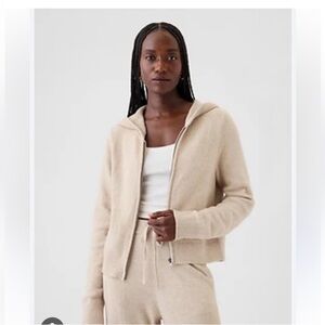 Gap Cashsoft Sweater and Pant Set - S